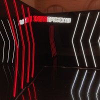 Фотозона Wow neon