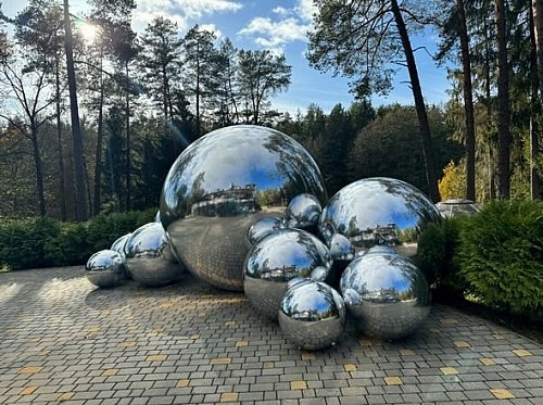 Серебряный зеркальный надувной шар 100 см