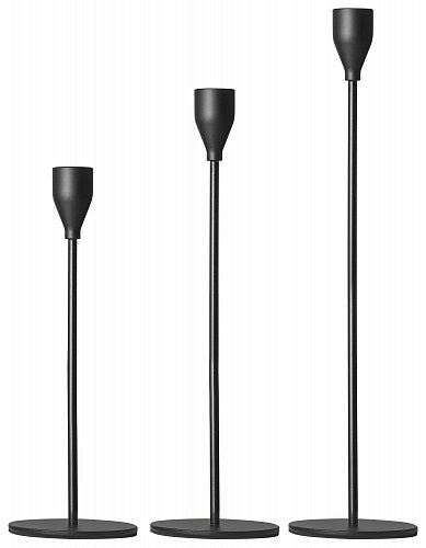 Набор черных подсвечников